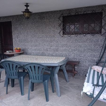 Villa Laura Incisa Scapaccino ภายนอก รูปภาพ