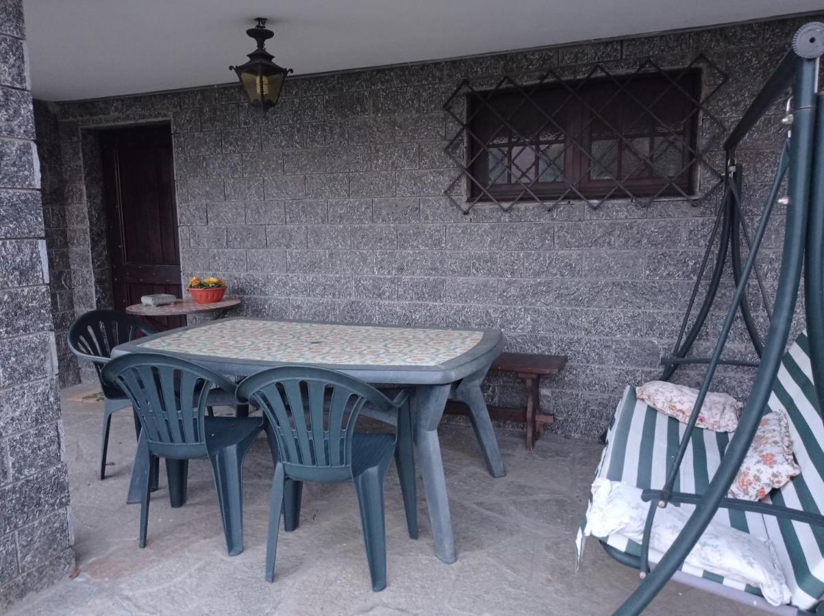 Villa Laura Incisa Scapaccino ภายนอก รูปภาพ