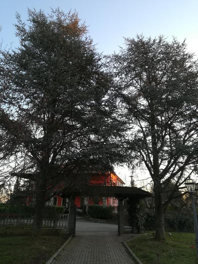 Villa Laura Incisa Scapaccino ภายนอก รูปภาพ