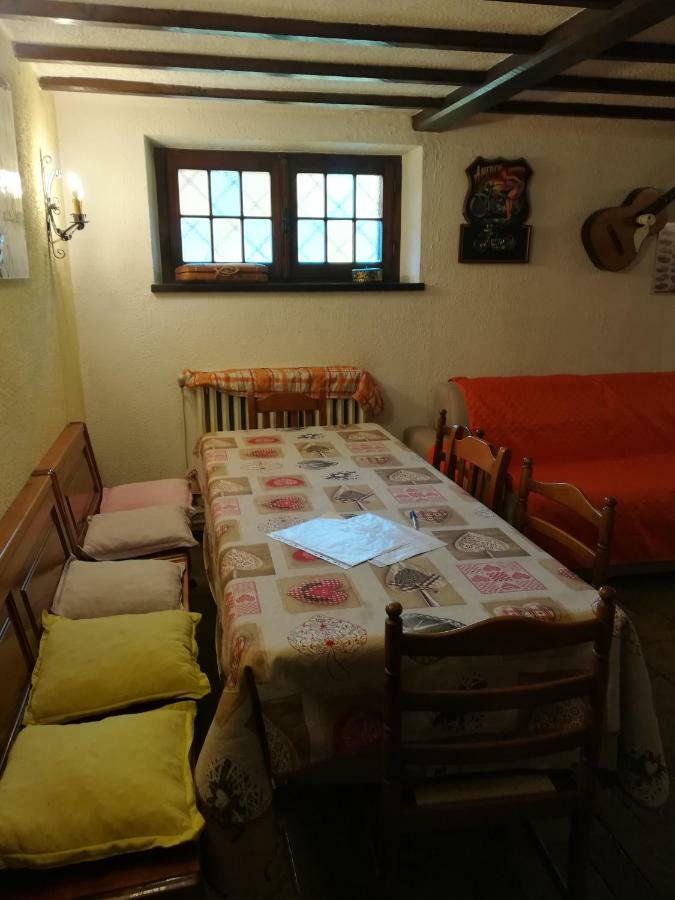 Villa Laura Incisa Scapaccino ภายนอก รูปภาพ